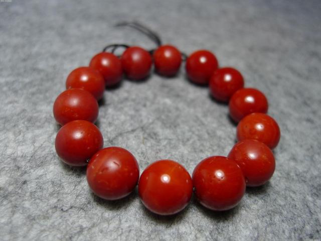 本命年为什么要戴金，本命年为什么要戴金首饰（本命年戴珠宝可不能乱戴）