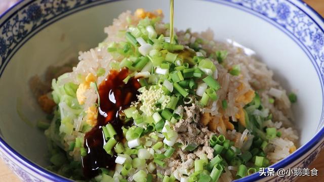 韭菜饼怎么做又软又好吃，韭菜饼怎么做松软好吃（饼又薄又软层层飘香）