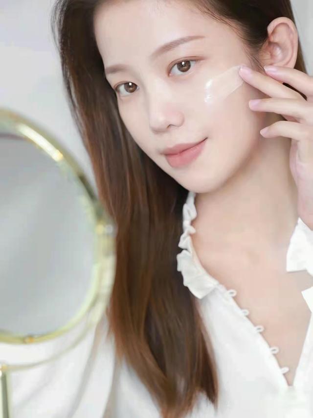 生活中的美容小窍门，生活中的美容小窍门图片（掌握四个护肤小窍门）