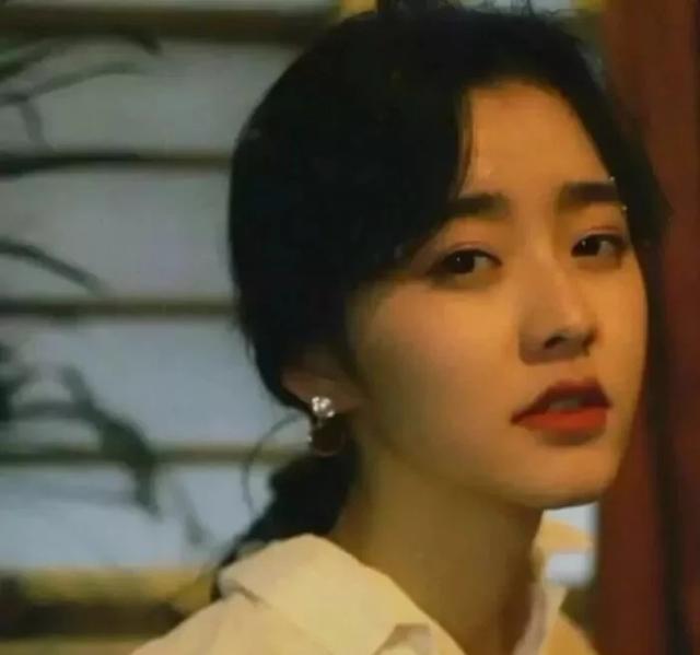 复古耐看的真人小众头像，优质复古女头，真人复古头像