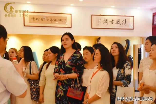 给感动人物刘兰芝的颁奖词，刘兰芝当选感动中国（2020爱在8·26）