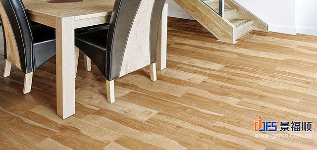 石塑地板的优缺点，石塑地板的优缺点有哪些（石塑地板的优缺点讲解）