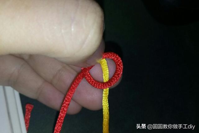 金刚结手链编法图解，金刚结编手链的方法图解教程（金刚结手链编法）