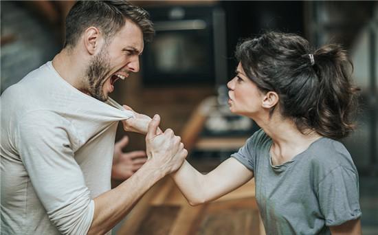 怎么和情感淡漠症的人做男女朋友,怎么和情感淡漠症的人做男女朋友呢