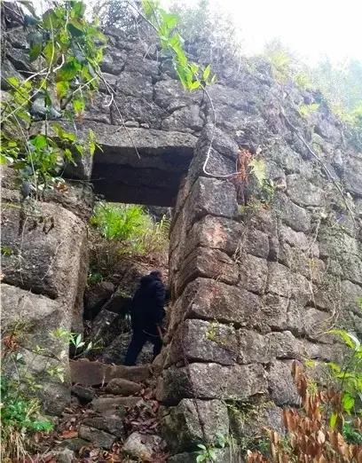 罗浮山在哪个省，罗浮山位于哪个省份（<四十六>丨四川省绵阳市安州区罗浮山羌王城）