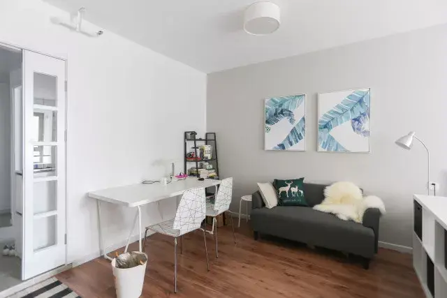 大家千万别铺pvc地垫，厨房地垫用pvc的好吗（为什么踢脚线最好的材质是塑料）