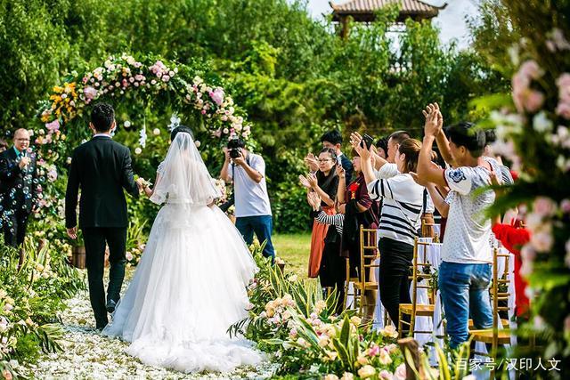 汉印打印机官网，汉印打印机官方网站查询（汉印照片打印机致敬我们的父母爱情）