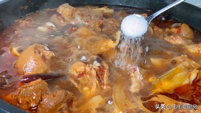 豆腐乳酱的制作方法，豆腐乳酱的制作方法视频（想吃酱大骨别去饭店了）