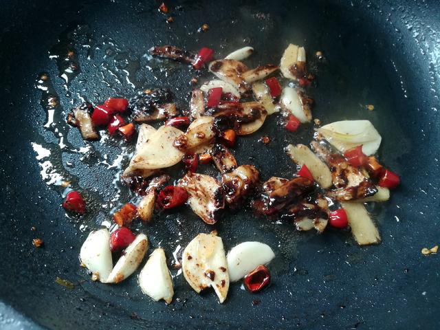 竹笋炒鸡蛋的做法大全，竹笋炒鸡蛋的做法大全家常（春天遇到这菜别手软）