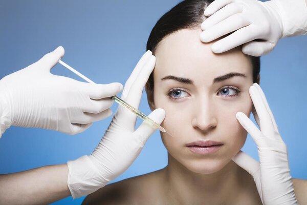 英诺小棕瓶多久打一次为最佳（火出圈的“水光针”市场乱象不止）