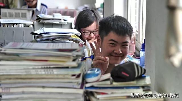 怎样上课不走神，防止上课走神的五个方法（别怕，小曲给你支招）