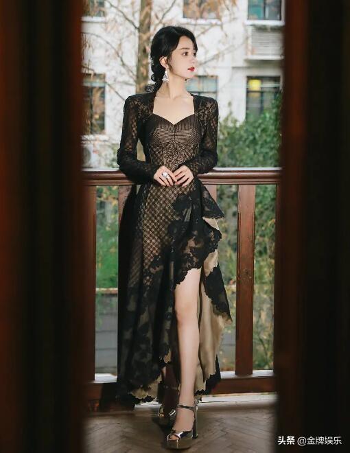 Angelababy ★杨颖套图3套，angelababy是谁（2021年微博之夜红毯走秀）