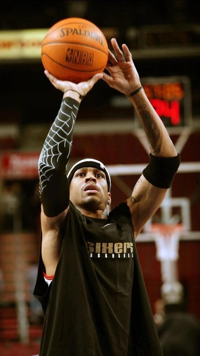 篮球背景图丨关于篮球的超惊艳背景图，篮球赛背景图片纯背景高清（大杂烩：篮球壁纸）