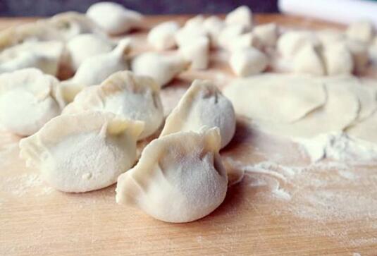 图片[10]-【茼蒿鲜肉水饺】做法步骤图 消食开胃 越吃皮肤越光滑细嫩！-起舞食谱网