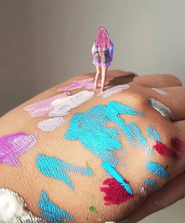 漂亮的手掌画，漂亮的手掌画图片（她在手心画了一片海）