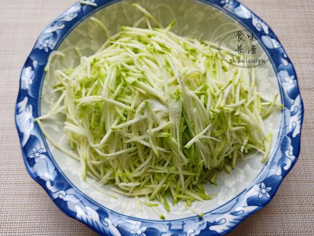 煮菜丸子做法，丸子菜怎么做好吃（这才是蔬菜丸子的传统做法）