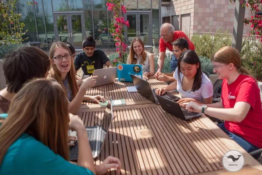 对留学生最好的30所美国大学，留学生希望在美国学校获得什么？