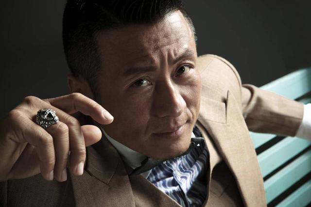 孙兴吸毒门，曾经火遍全国的孙兴如今无戏可拍酒吧走穴（孙耀杨吸毒）