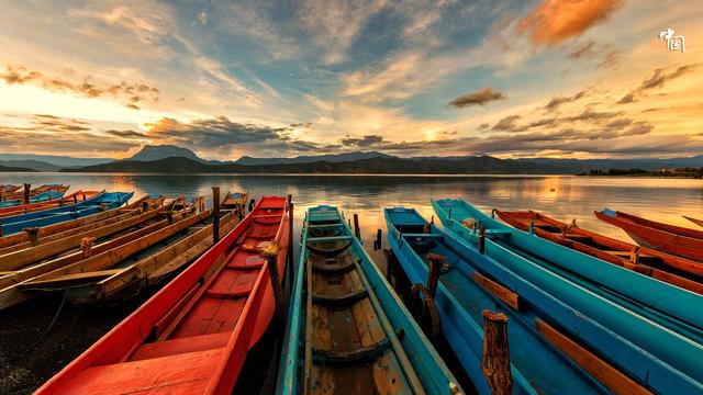 泸沽湖海拔高度多少米，泸沽湖海拔多高（穿越时空的浪漫邂逅）