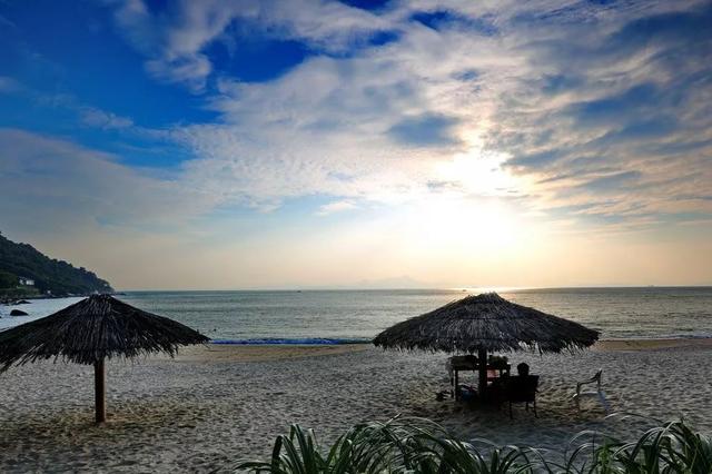 深圳东冲旅游度假屋，深圳东冲海滩介绍（一处真正的私家海滩）