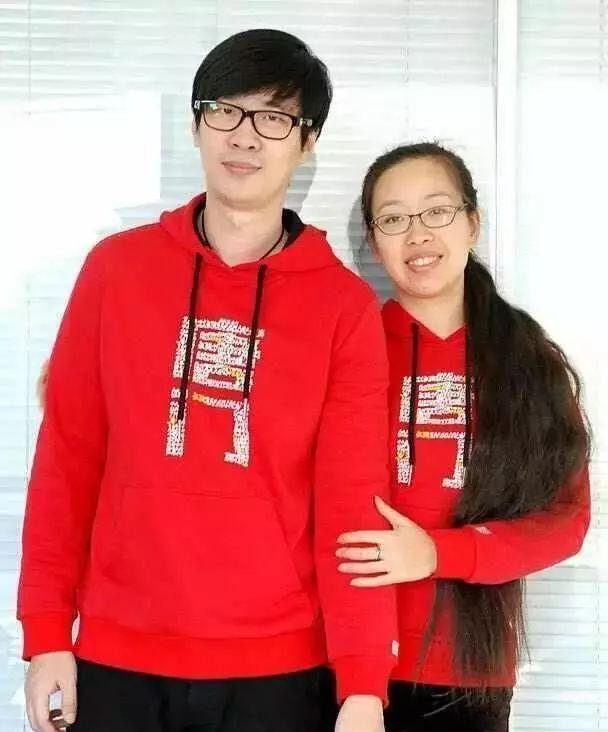 唐家三少，是网文界大神级作家，他与李默的凄美爱情，令人心动