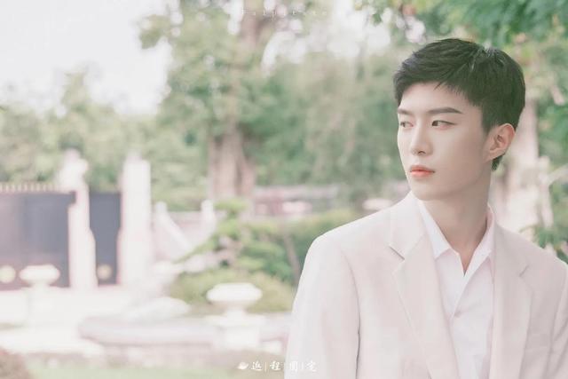 来安利一波超帅的范丞丞图片 范丞丞我超级喜欢你的啊，范丞丞的图片帅气（性格nice的宝藏男孩范丞丞来惹）