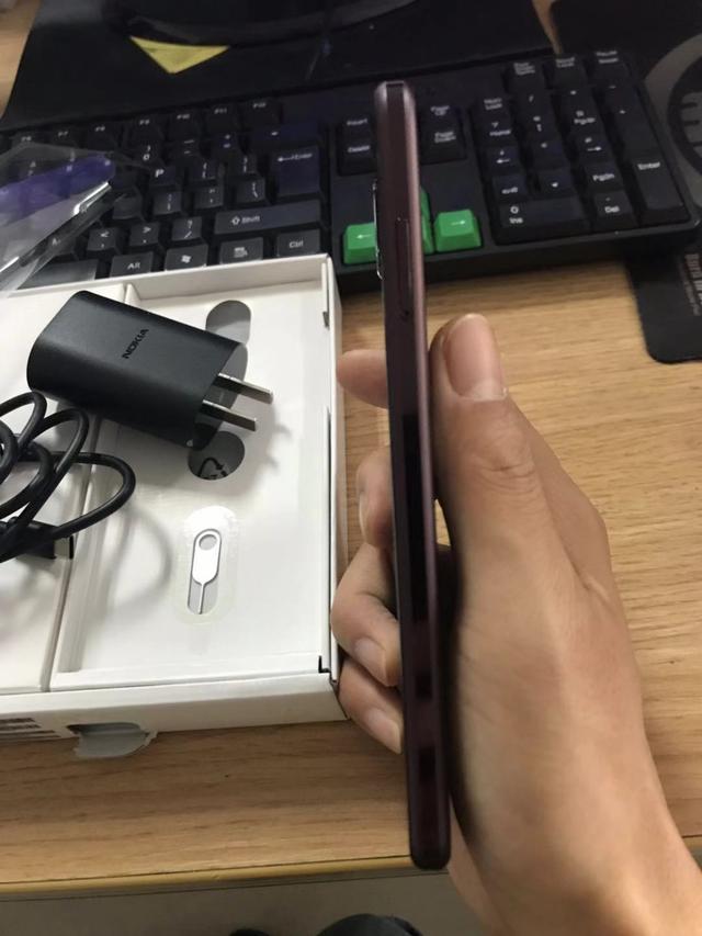 诺基亚C8的概念，诺基亚c08（结缘诺基亚X7简单开箱及体验）