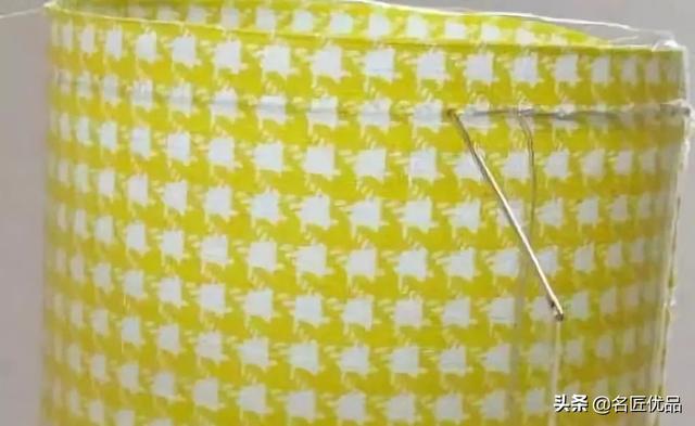 用矿泉水瓶做手工简单又漂亮，简易好看矿泉水瓶手工（趣味变废为宝手工制作）