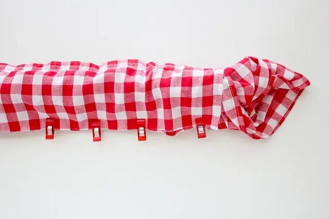 围裙款式图片大全，唐朝男子衣服款式图（把一条简单的围裙设计成时髦的款式）