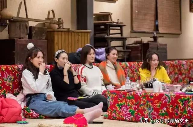 妻子团们为什么孤立张嘉倪，推秦岚、打场记、怼记者…张嘉倪综艺被孤立