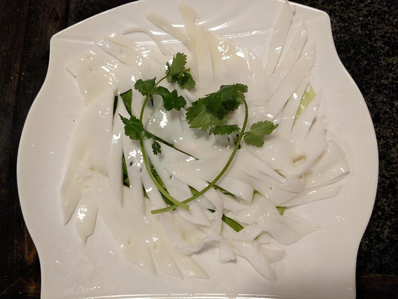 黄喉是什么东西，黄喉是什么（到底是动物的什么部位）