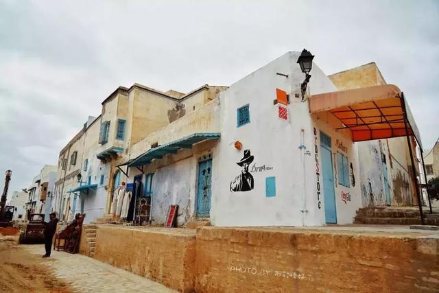 洗大净的顺序图解，洗大净的顺序（它是世界上第二大清真寺）