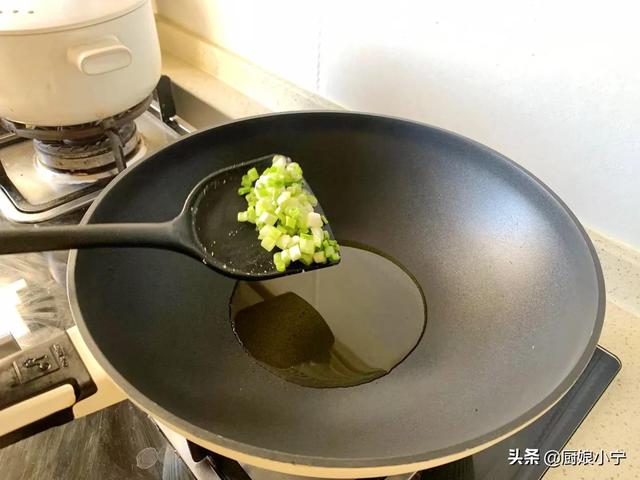 面疙瘩各种做法，简单一炒10分钟就上桌