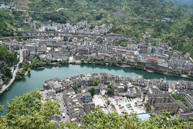 镇远古镇在贵州哪个市，贵州镇远古镇（中国十大最美古城之一）