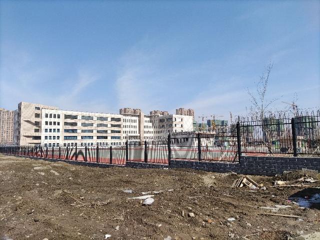 乌鲁木齐铁三中，乌鲁木齐铁三中排名（乌鲁木齐城北新区最好教育资源投用）