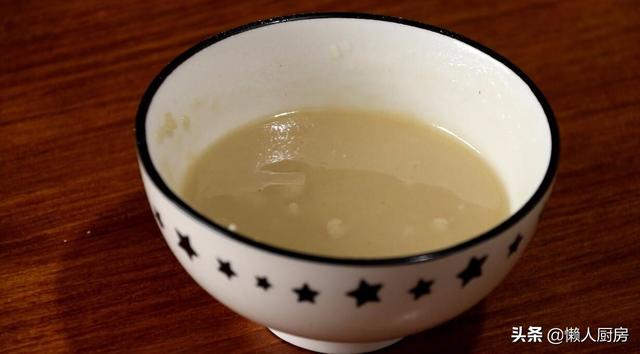 栗子饼的制作方法，栗子鸡蛋饼的制作方法（教你做一道甜而不腻的栗子饼）