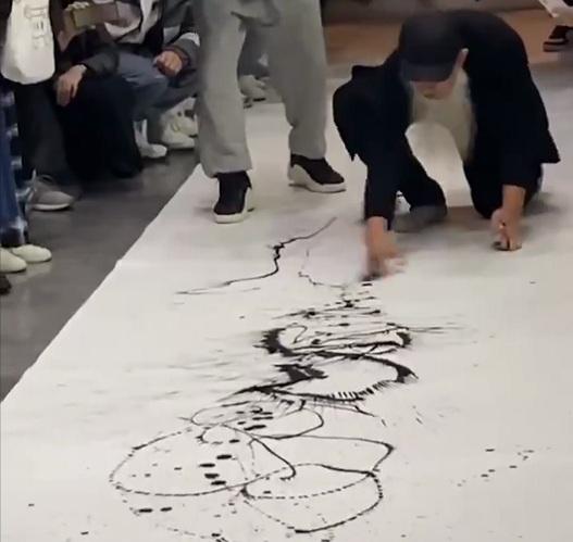 中国近代书法家有哪些，中国近代书法家有哪些人（现代书法界的“四大天王”）