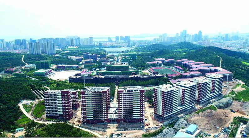 青岛理工大学黄岛校区完工(历时四年 66岁青岛理工大学主校区将移师西海岸)