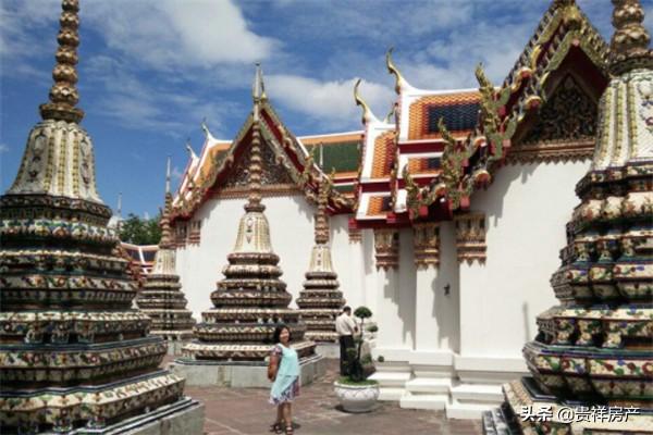 中国四大名寺是哪四个，中国的四大名寺（中国十大名寺排行榜）