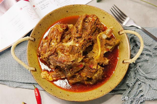 羊肉怎么做才好吃，清炖羊肉怎么做才好吃（推荐8种羊肉做法）