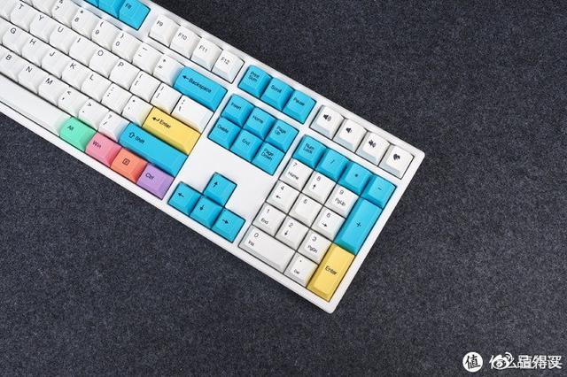 高斯机械键盘怎么样，高斯键盘百度百科（高斯GM108D双模机械键盘评测）