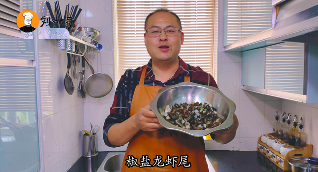 虾尾怎么做最好吃，虾尾怎么做好吃又简单（一口一个不吐壳）