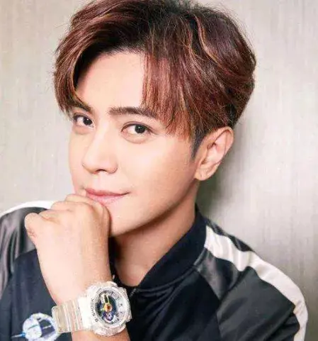 周扬青多高多重，周扬青多高（名嘴爆料：不堪入目）