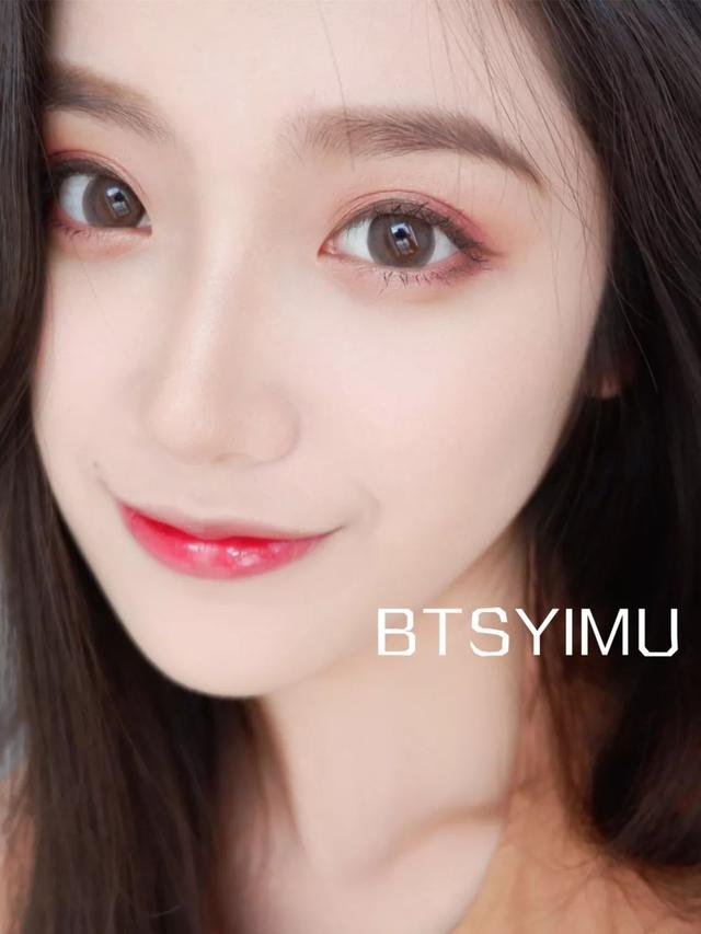 隐形眼镜为什么会滑片，隐形眼镜为什么会滑片脱落（为什么美瞳会滑片）