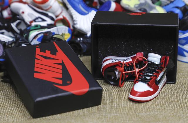 黄秋生最新电影，解析黄秋生限制级电影《吸血贵利王》（黄秋生的影视带艾波拉）