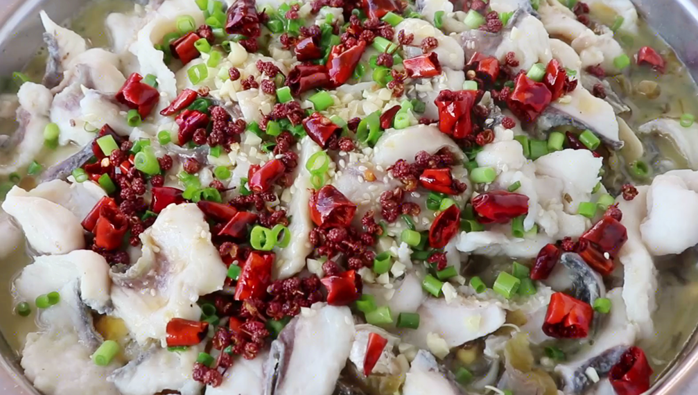 【酸菜鱼】做法步骤图 详解配料做法 嫩滑爽口特下饭-起舞食谱网