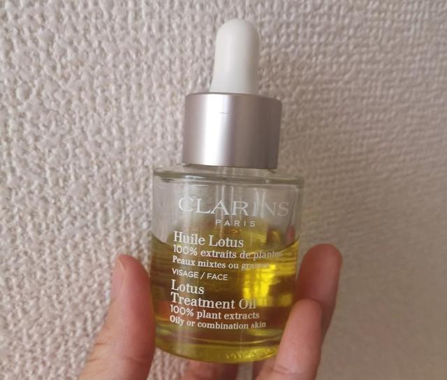 霍霍巴油适合什么年龄段.，霍霍巴油贵吗（4款适合秋冬的“贵价”精华油）