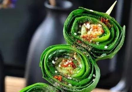 韭菜的做法，油菜的做法大全家常菜（家里连续一周每天都闻韭菜香）