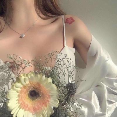 病娇少女，微信头像，病娇少女（森系可爱性感病娇系列头像合集）
