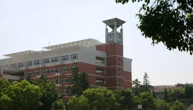 黄陂一中和新洲一中哪个好，武汉新洲一中怎么样（武汉15区排名NO.1的最牛中学盘点）